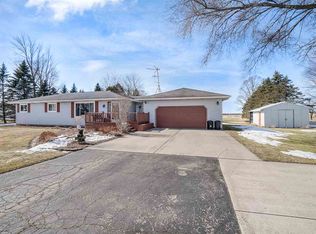 3797 N Chapin Rd, Merrill, MI 48637