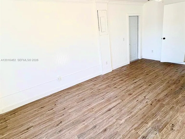 2351 SW Chestnut Ln — Photo 15