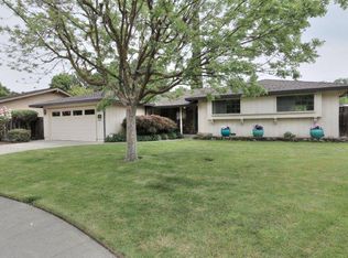 14 Ripple Ct, Sacramento, CA 95831
