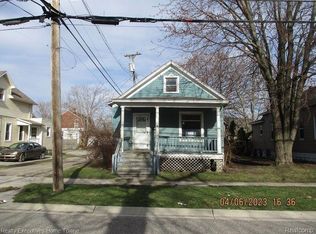814 Ontario St, Port Huron, MI 48060