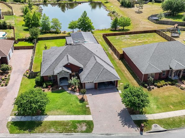 207 Waterford Dr, Lynn Haven, FL 32444