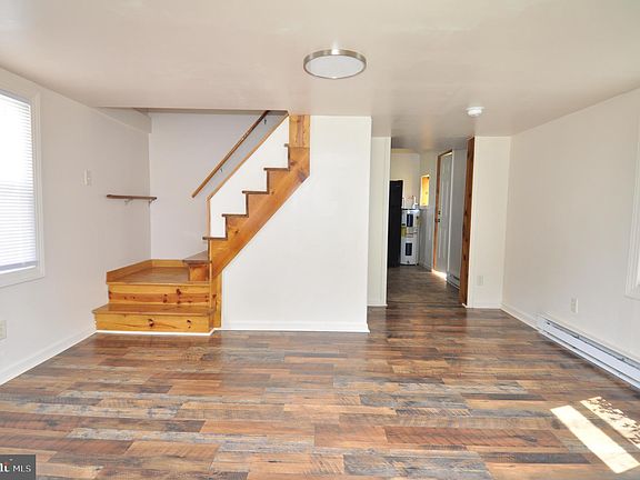 5th image of 511 Bonneville Ave