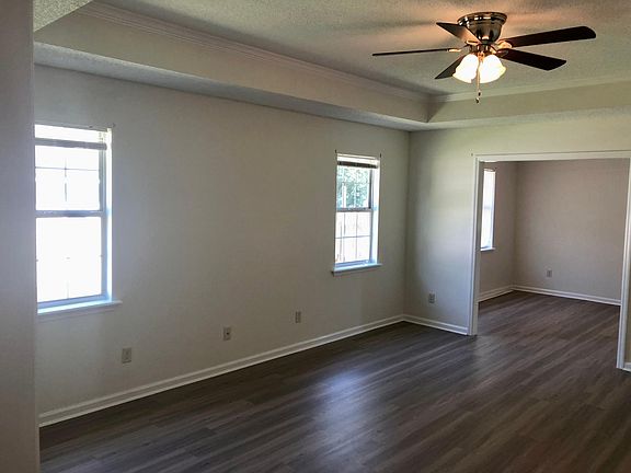 2nd image of 4167 Hamilton Cir
