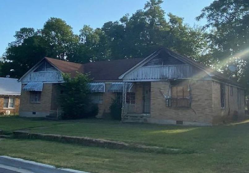 Property Side View