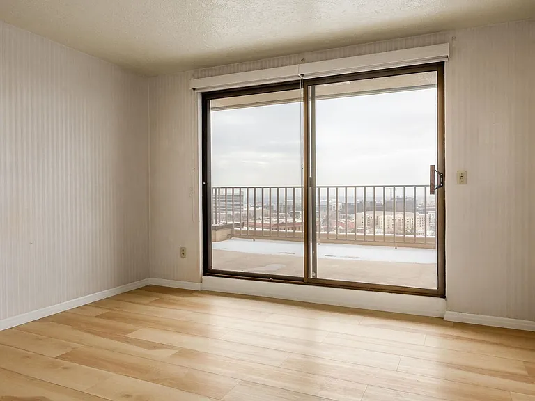 245 N Vine St #803 — Photo 13