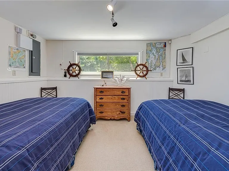 39 Brenton Rd — Photo 30