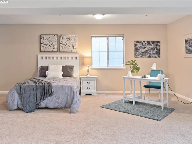 2210 Parnassus Ct #102 — Photo 1