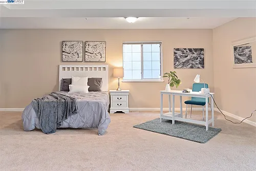 2210 Parnassus Ct #102 Photo 1