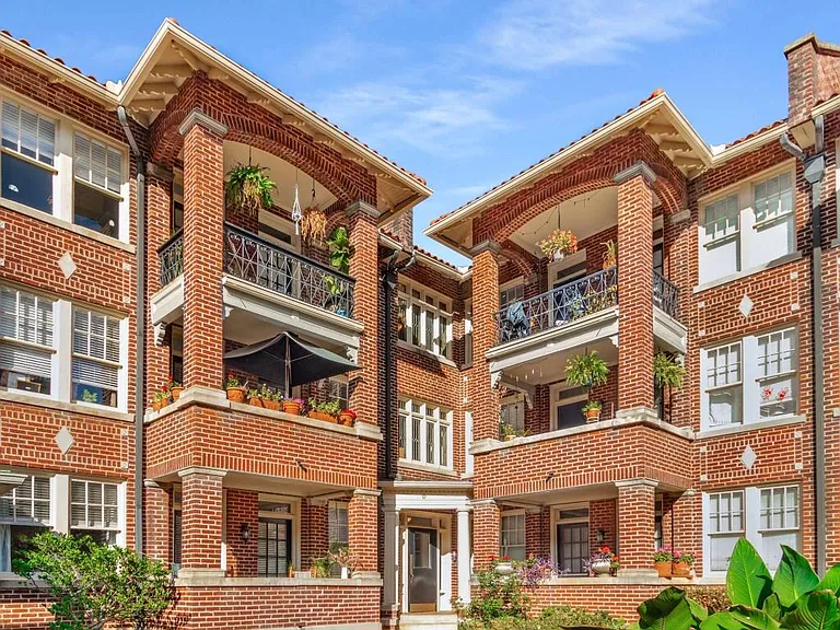 198 Ponce De Leon Ave NE #D7 — Photo 4