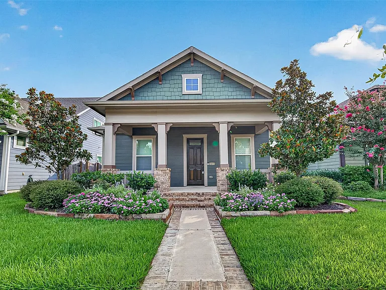 18410 Central Creek Dr — Photo 2