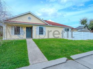 919 Verde Trails Dr, Houston, TX 77073