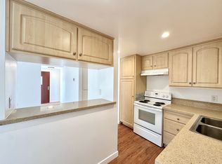 Oak Tree Village, Redondo Beach, CA 90277