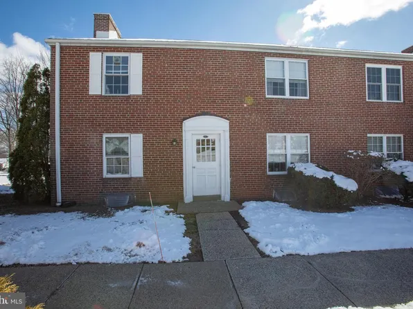 200 Maplewood Dr APT B3, Pottstown, PA 19464