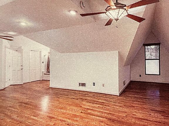 MASTER BEDROOM - WHOLE UPSTAIRS - INCLUDES STUDY AREA & SEPARATE OFFICE AREA