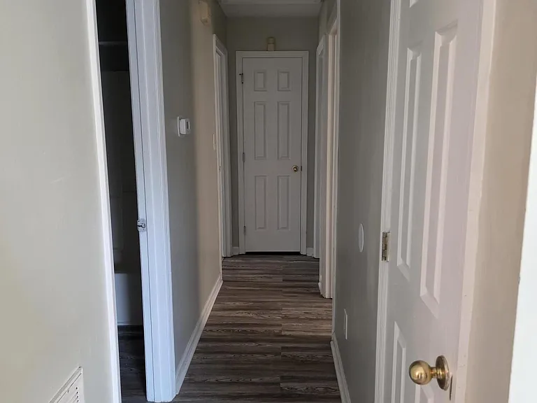 2592 Woodhill Dr — Photo 5