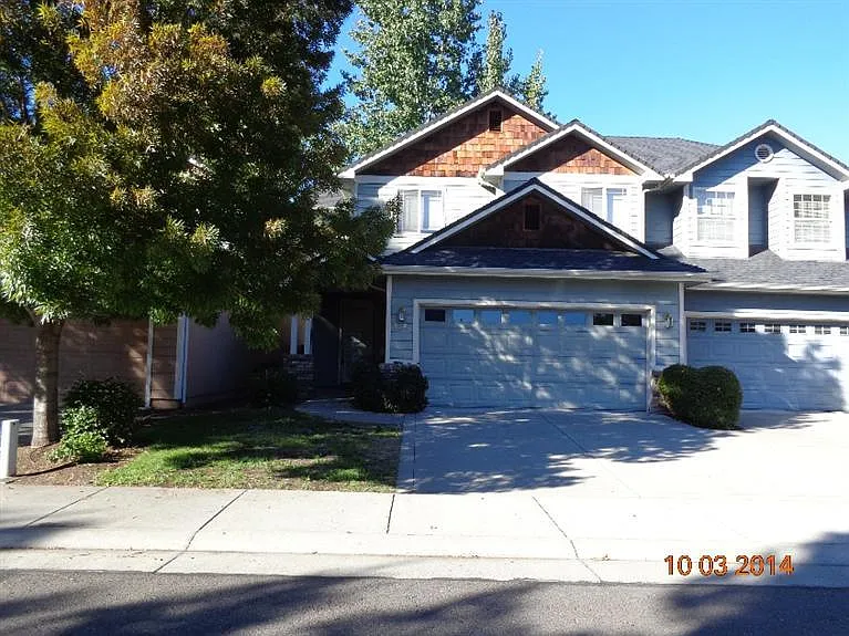 2751 Parkwood Village Ln photo 1