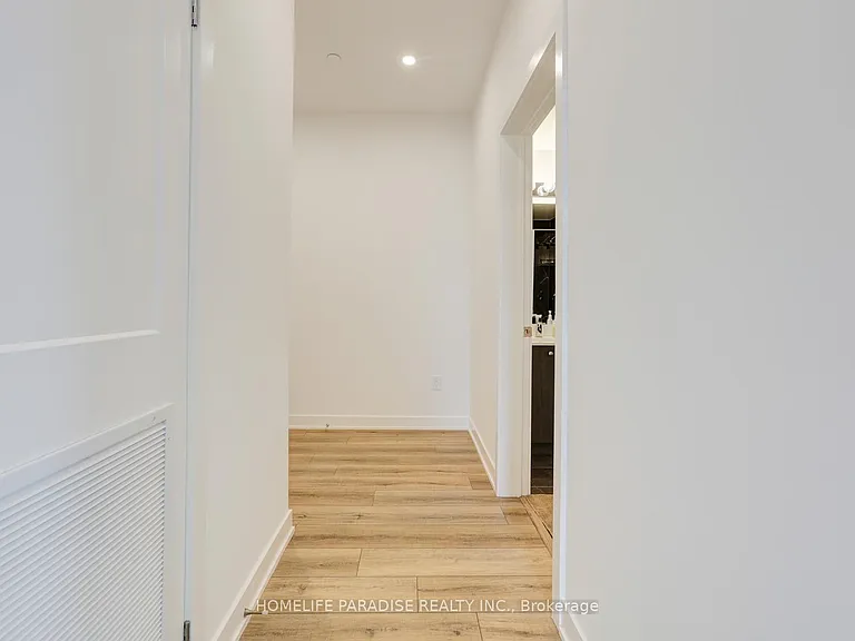 312 Erb St W #416 — Photo 37