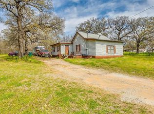 604 W Cotter Ave, Alvarado, TX 76009