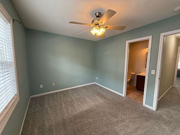 4th image of 128 Cornerstone Pl
