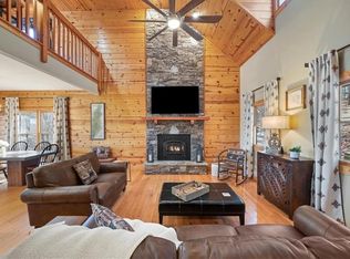 411 Gunite Cir, Ellijay, GA 30540