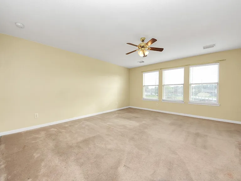 15202 Lynford Crest Dr — Photo 23