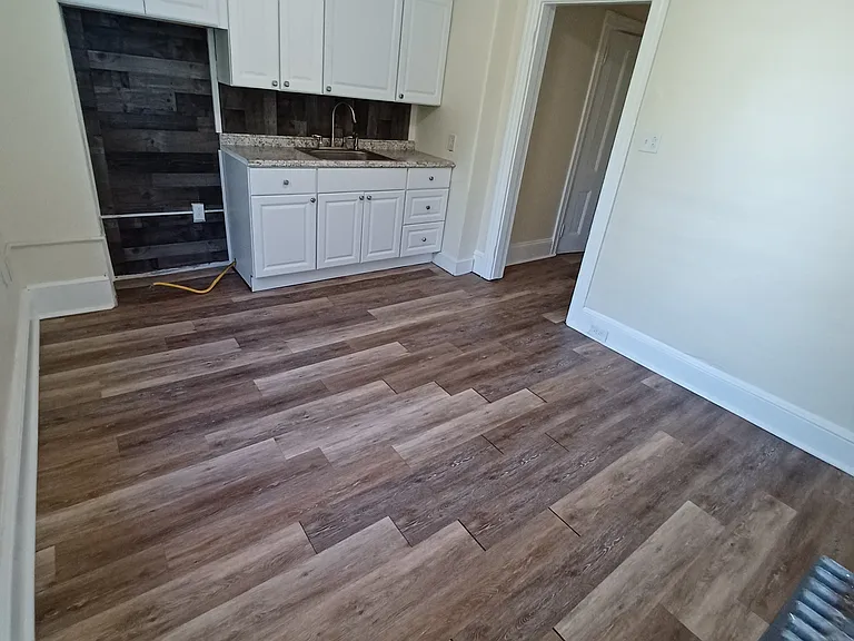 125 S 13th St #B — Photo 38