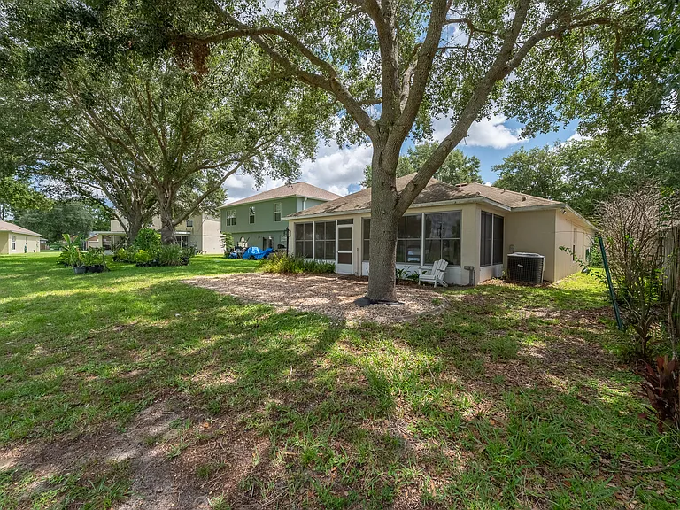 537 Mason Dr — Photo 50