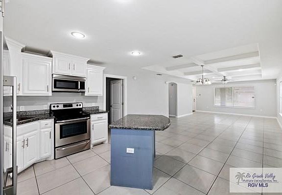 3rd image of 2424 El Gusto St
