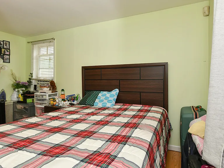 26 Charles St #1 — Photo 10