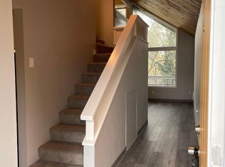 8101 NE 13th Ave #F, Vancouver, WA