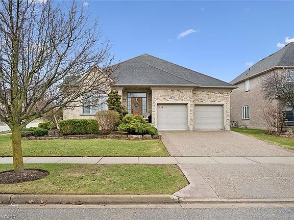 2nd image of 285 Deer Ridge Dr