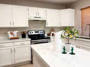 5946 E KELTON Lane, Scottsdale, AZ 85254