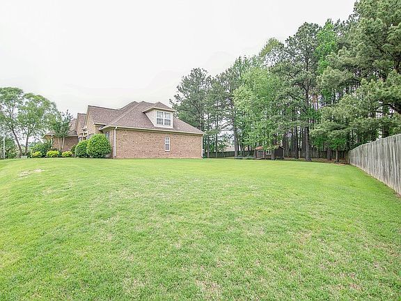 4th image of 3770 Belle Pointe Dr