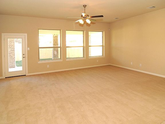 David Weekley Homes Inventory Photo