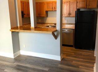 207 N Townsend St APT 3, Syracuse, NY 13203
