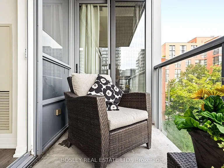 25 Cole St #317 — Photo 30