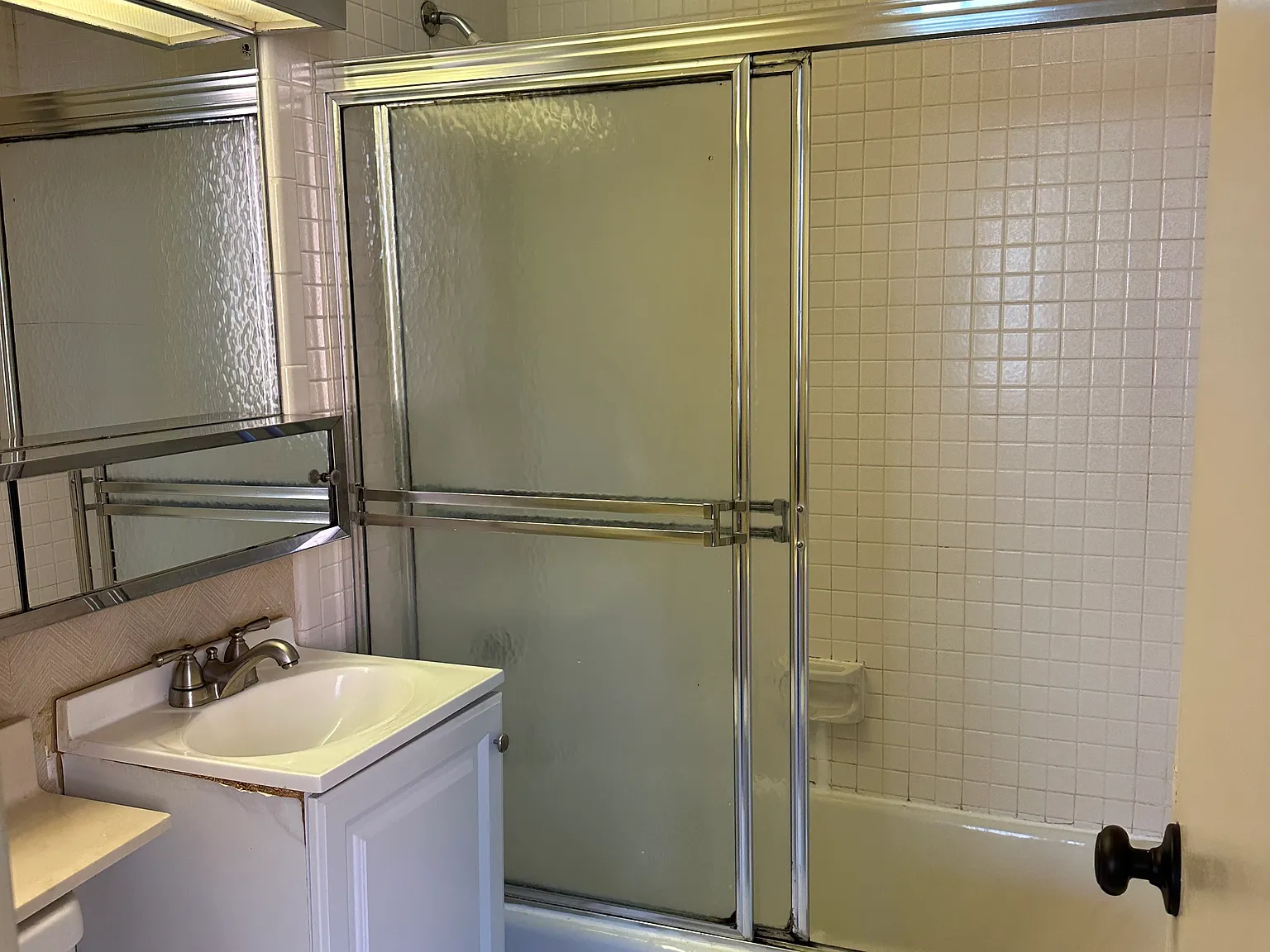 1 bed, 559 sqft, $2,100 — Photo 4