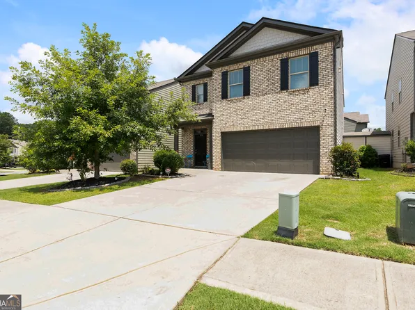 153 Centennial Ridge Dr, Acworth, GA 30102