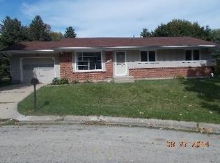 1313 Charlotte Ct, Rockford, IL 61108
