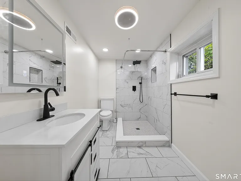 207 Hillcrest Rd — Photo 13