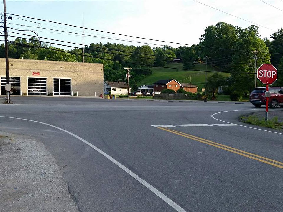 2nd image of 3373 State Route 141