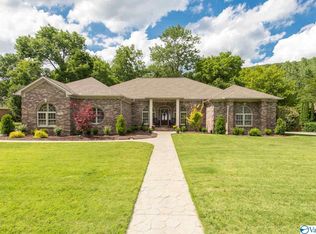 318 Broad Armstrong Dr, Brownsboro, AL 35741