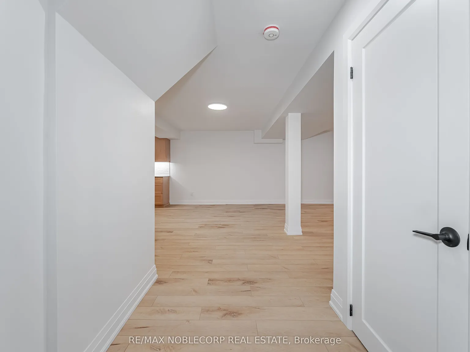 1 bed, $1,800 — Photo 3