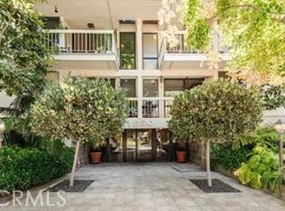 1230 N Sweetzer Ave APT 114, West Hollywood, CA 90069