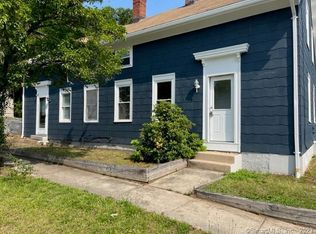 30 N A St, Taftville, CT 06380