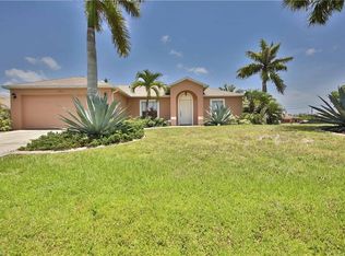 303 NW 2nd Pl, Cape Coral, FL 33993