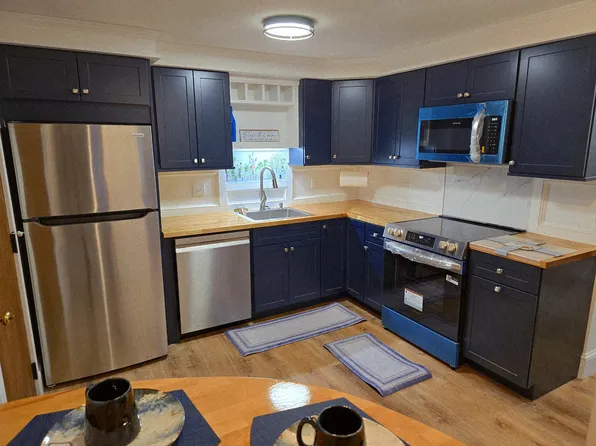 Rowley DGB apartment homes