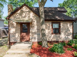 1513 Walnut Dr, Round Lake Beach, IL
