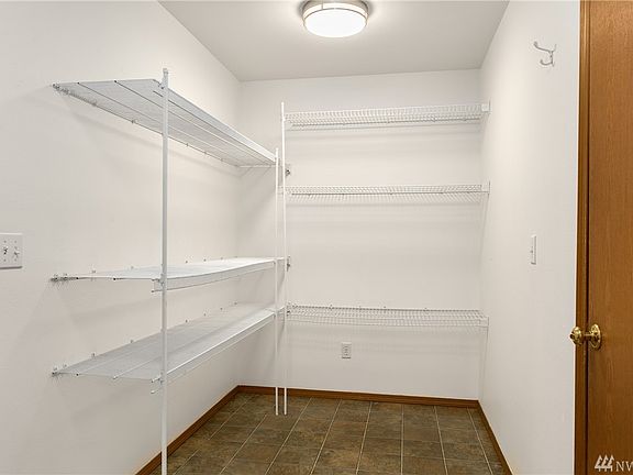 5th image of 10202 198th Ave E