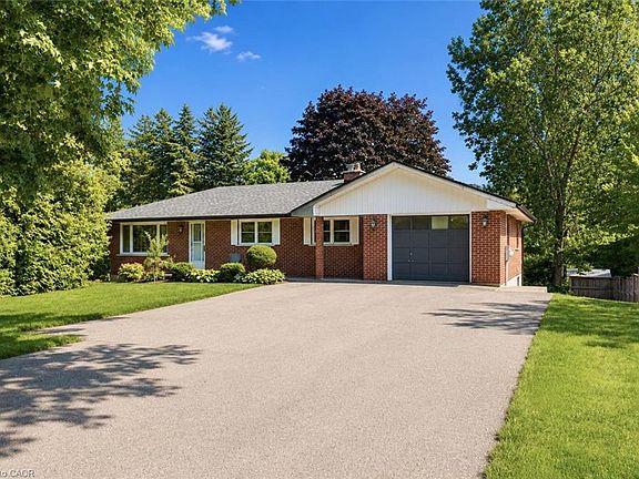 2nd image of 7459 Boyce Dr